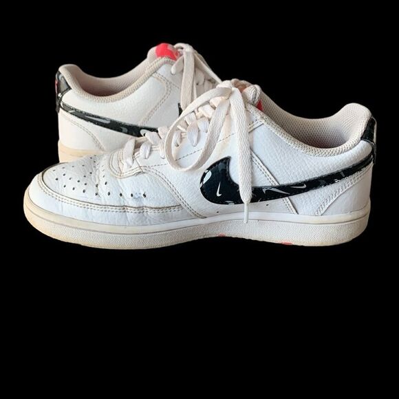 Nike | Women’s Court Vision Low White Sneakers Athletic Shoes - Picture 5 of 12